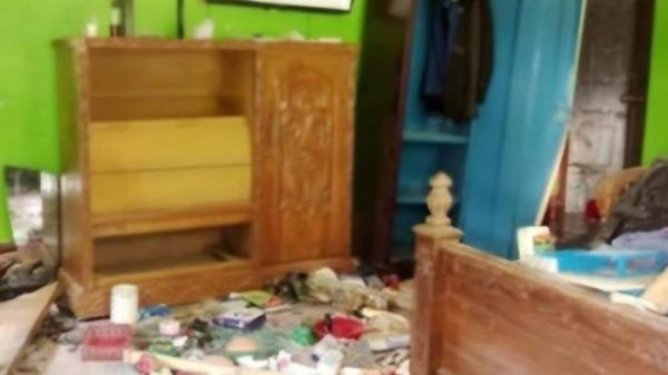 সিলেটে ছাত্রলীগ নেতা আব্দুল মুহিতের বাসায় হামলা ও ভাঙচুর - Banglar Mati