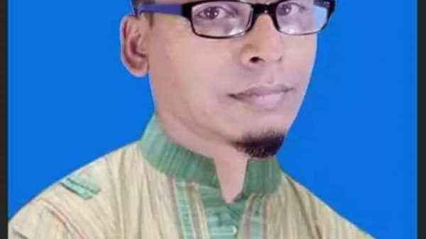 তিন সন্তানের জননীর সাথে ইউপি সদস্যের পরকীয়া, আদালতে মামলা দায়ের - Banglar Mati