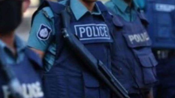 পুলিশের এসআই নিয়োগের পরিক্ষার সময়সূচী প্রকাশ - Banglar Mati