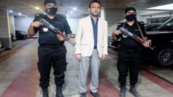 এমপি এহিয়া চৌধুরী ঢাকা থেকে আটক - Banglar Mati