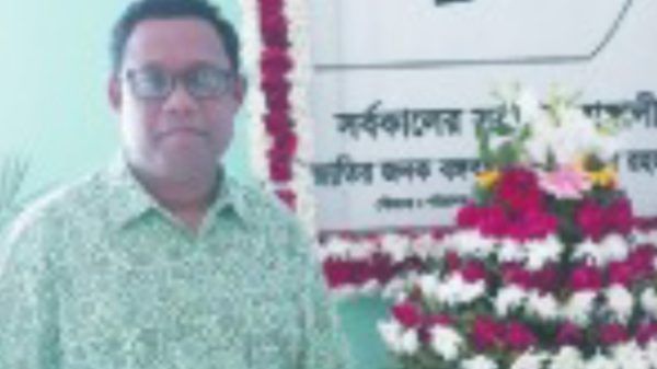 ওসমানী মেডিকেলে  ব্রাদার  অরবিন্দু  দাসের রাম রাজত্ব! খুঁটির জোর কোথায়..? - Banglar Mati