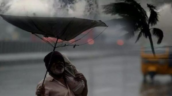 সিলেটের বিভিন্ন স্হানে বজ্রসহ ভারী বৃষ্টিপাতের সম্ভাবনা রয়েছে - Banglar Mati