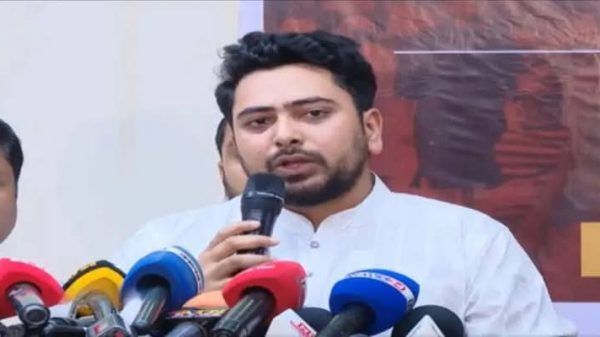 প্রথম বা দ্বিতীয় স্বাধীনতা নয়, তাদের কাছে গুরুত্বপূর্ণ লুটপাটের স্বাধীনতা - নাহিদ ইসলাম - Banglar Mati