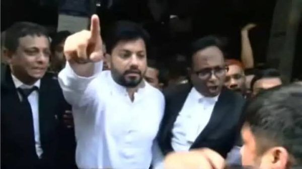 ইশরাক হোসেনকে ঢাকা দক্ষিণের মেয়র ঘোষণা করে আদালতের রায় - Banglar Mati