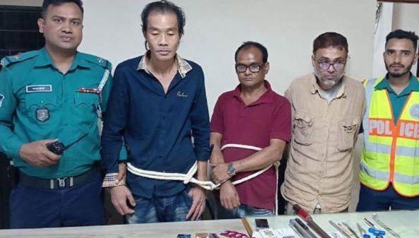 সিলেটের শীর্ষ সন্ত্রাসী পিযু্যের তিন সহযোগী আটক - Banglar Mati