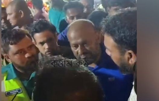 সিলেটে পুলিশের ভ্যান থেকে আসামি ছিনতাই : অতঃপর আটক - Banglar Mati