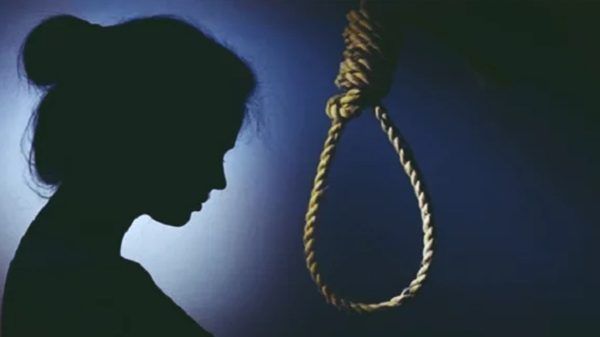 সিলেট মহানগরে লাবিবা  (১৩) নামে এক কিশোরীর আত্মহত্যা  - Banglar Mati