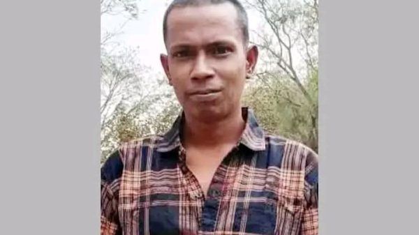 প্রবীণ ফটো সাংবাদিক আতাউর রহমান আতার ছেলে রেজাউর রহমান রনি নিখোঁজ - Banglar Mati