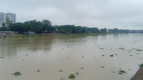 সিলেটের কয়েকটি নিম্নাঞ্চল প্লাবিত বন্যার আশংকা - Banglar Mati