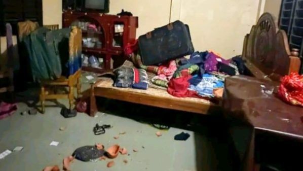 ওসমানী নগরে যুবদলের যুগ্ন আহবায়ক কতৃক প্রবাসীর বাড়ীতে হামলার অভিযোগ - Banglar Mati