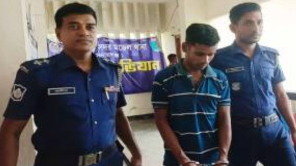 সুনামগঞ্জে গৃহস্থের দা'র কোপে চোরের মৃত্যু - Banglar Mati