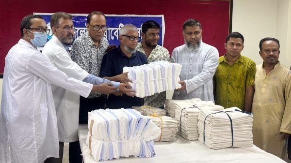 সম্মিলিত সহযোগিতা ছাড়া ডায়াবেটিক হাসপাতাল বাঁচানো সম্ভব নয় - Banglar Mati