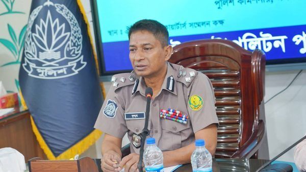 সিলেট মেট্রোপলিটন কমিশনার কর্যালয়ে ইজিবাইক /অটোরিকশা চলাচল সংক্রান্ত  মতবিনিময় সভা সম্পন্ন - Banglar Mati