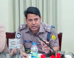 সিলেট মেট্রোপলিটন কমিশনার কর্যালয়ে ইজিবাইক /অটোরিকশা চলাচল সংক্রান্ত  মতবিনিময় সভা সম্পন্ন - Banglar Mati